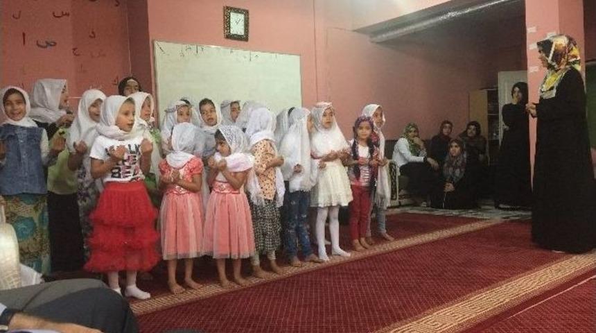 Cizre&rsquo;de Yaz Kur&rsquo;an Kursları Sona Erdi