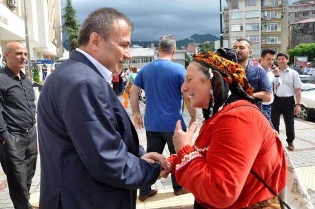 Protesters Dance Horon Against Controversial &ldquo;Green Road&rdquo; Project In Black Sea 1