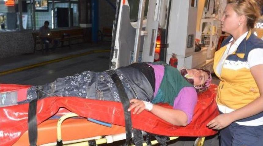 Eşiyle 'aldatma' Iddiasıyla Tartışan Kadın Kendini Bı&ccedil;akladı