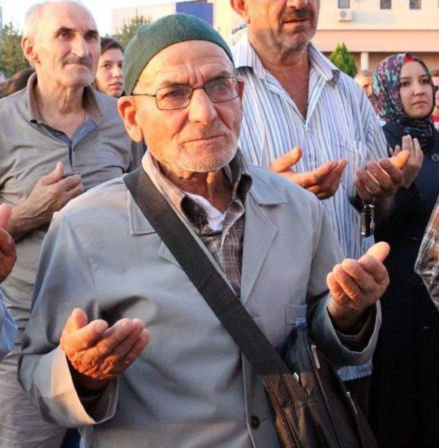 Kayseri'den, Kutsal Topraklara 284 Hacı Adayı Uğurlandı