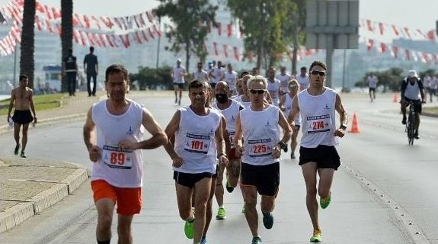 İzmir’in Kurtuluşu İçin Koşacaklar