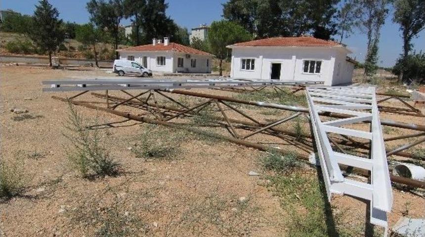 Menderes&rsquo;e İki Yeni Hizmet Şantiyesi