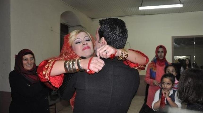 Y&uuml;z Nakli Olan Recep Sert Baba Oluyor