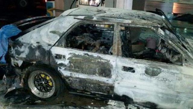 Alev Topuna D&ouml;nen Ara&ccedil;taki Anne &Ouml;ld&uuml;, 2 Oğlu Yaralandı 3