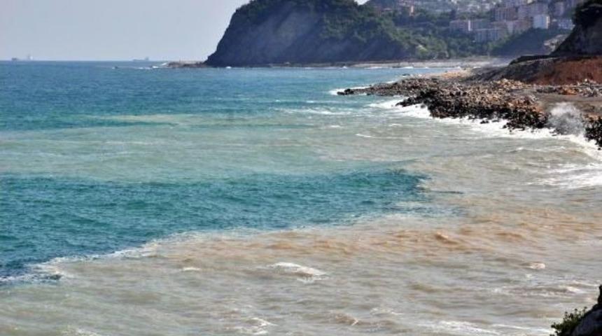 Yol &Ccedil;alışmasında Deniz Kirliliğine Tepki