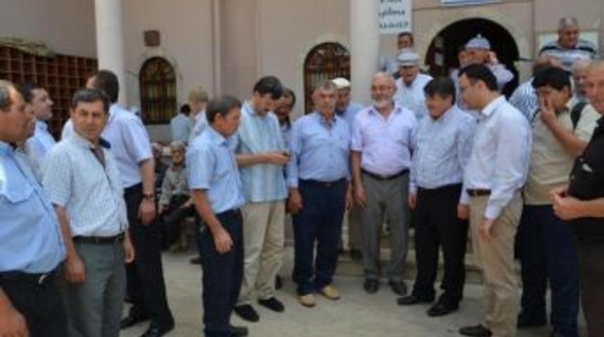 Kula Ak Parti Şehitler İ&ccedil;in Mevlit Okuttu