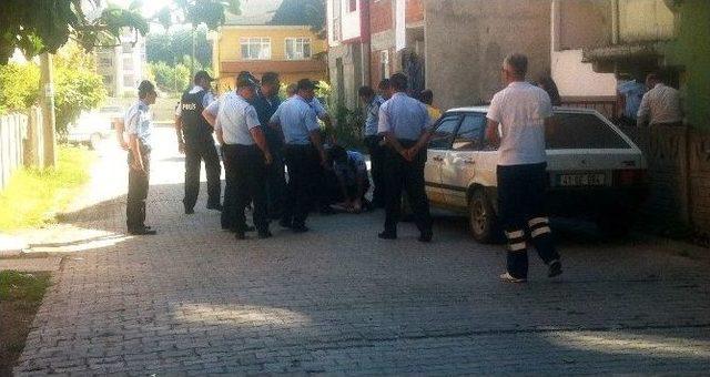Eşi Ve 4 &Ccedil;ocuğunu Pompalı T&uuml;fekle Rehin Aldı 2