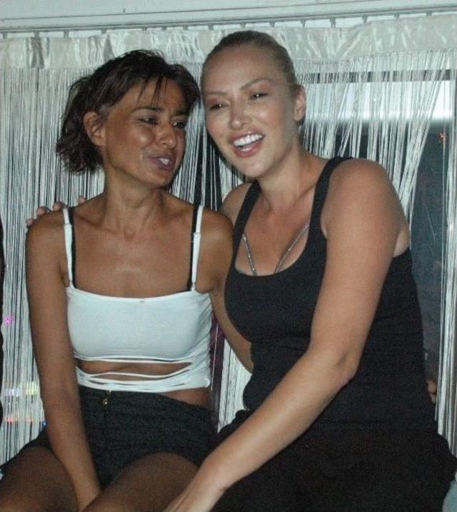 Yıldız Tilbe&rsquo;nin G&ouml;r&uuml;nt&uuml;s&uuml; Hayranlarını &Uuml;zd&uuml; 1