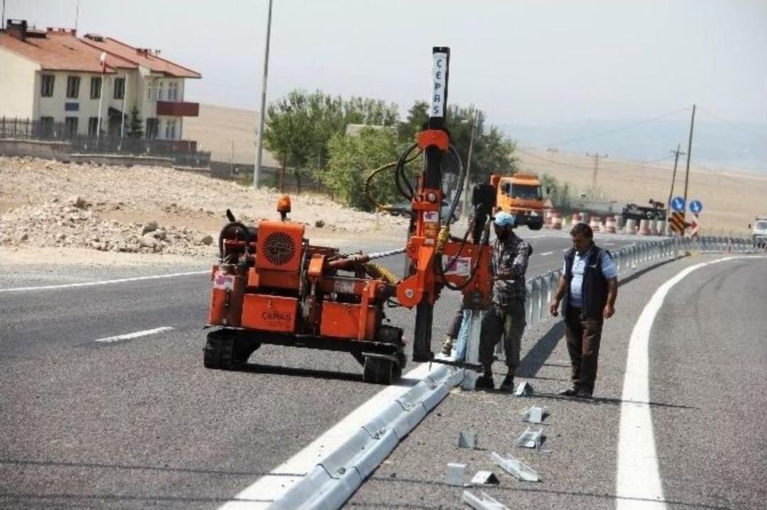 Ter&ouml;r Saldırılarına Karşı Bariyerli &Ouml;nlem