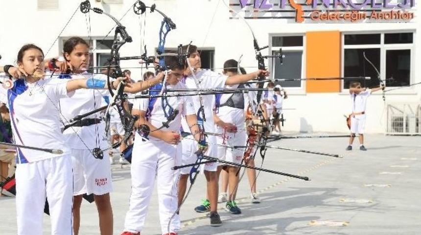 Vizyon Kolejinde Genç Okçulardan Kıyasıya Mücadele