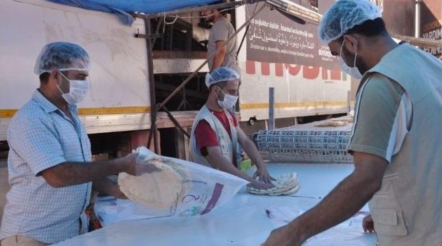İhh&rsquo;dan Suriye&rsquo;ye G&uuml;nde 20 Bin Ekmek