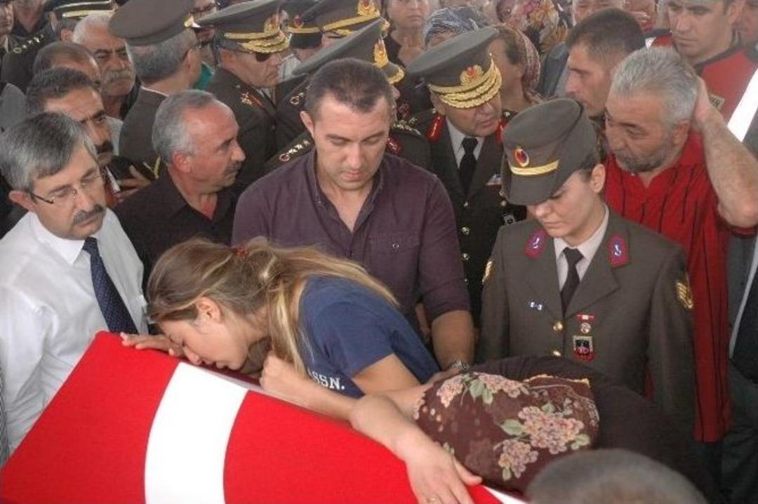 Şehit Astsubay Son Yolculuğuna Uğurlandı