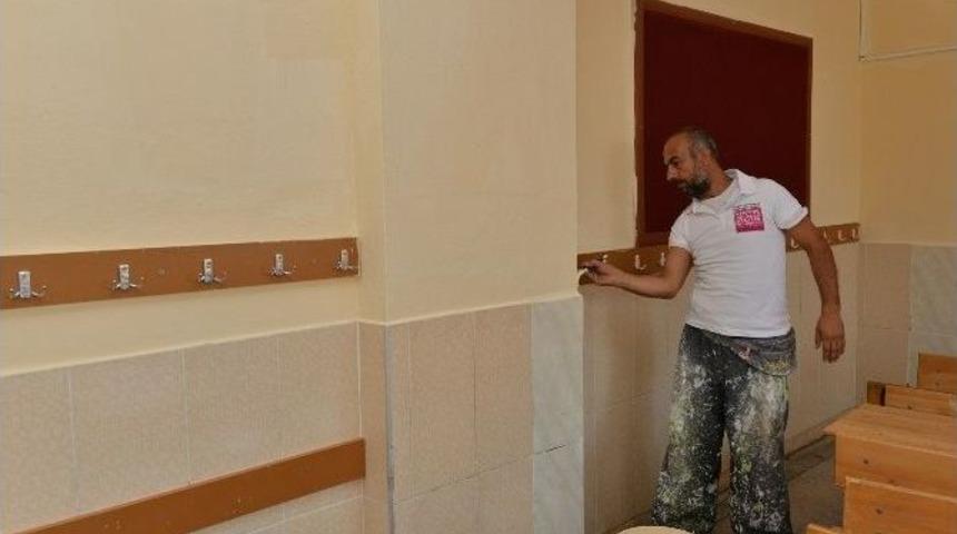 Konyaaltı Belediyesi&rsquo;nden Eğitime Tam Destek