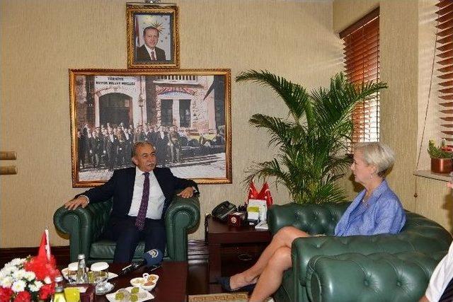 Abd Konsolosu Specht&rsquo;ten Vali B&uuml;y&uuml;k&rsquo;e Ziyaret 1