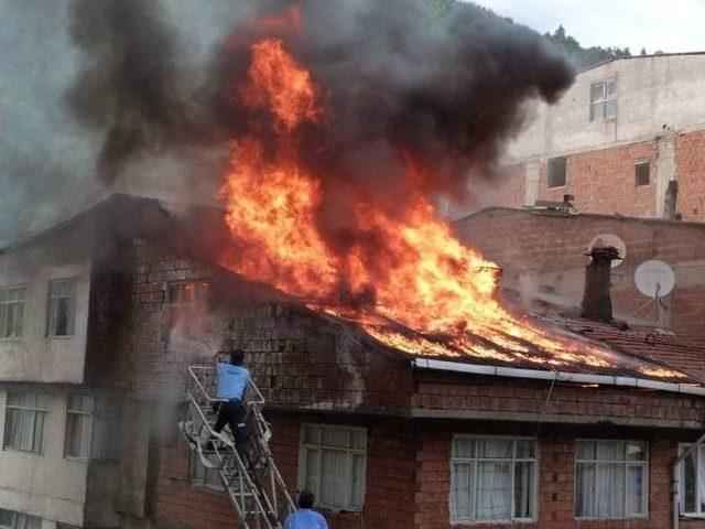 Artvin’de Korkutan Yangın