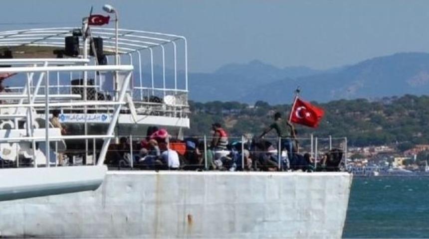 42 Ka&ccedil;ak Suriyeli Denizde Yakalandı