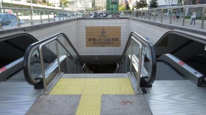 Metro Durağında Ş&uuml;pheli Paket Alarmı (1)