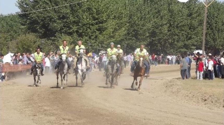 Daday Da 30 Ağustos Zafer Bayramı Ve At Yarışları Başlıyor