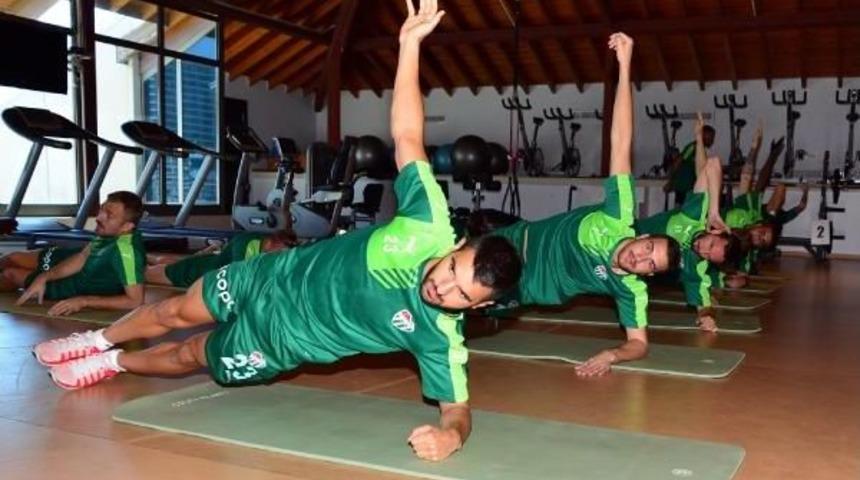 Bursaspor&rsquo;Da Japon Hajime'ye Sağlık Kontrol&uuml;