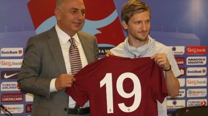 Marko Marin S&ouml;zleşme İmzaladı