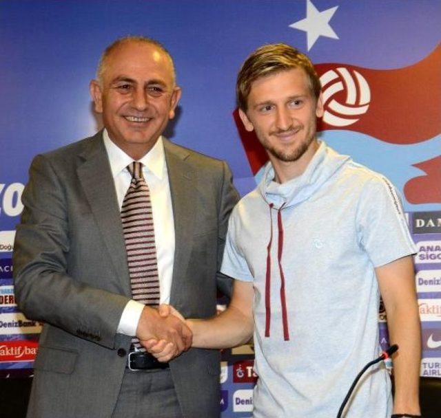 Trabzonspor’Da Marko Marin Imzaladı