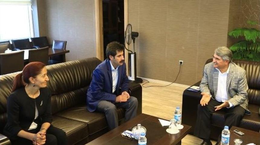 Chp Heyetinden Eş Başkanlara Ziyaret