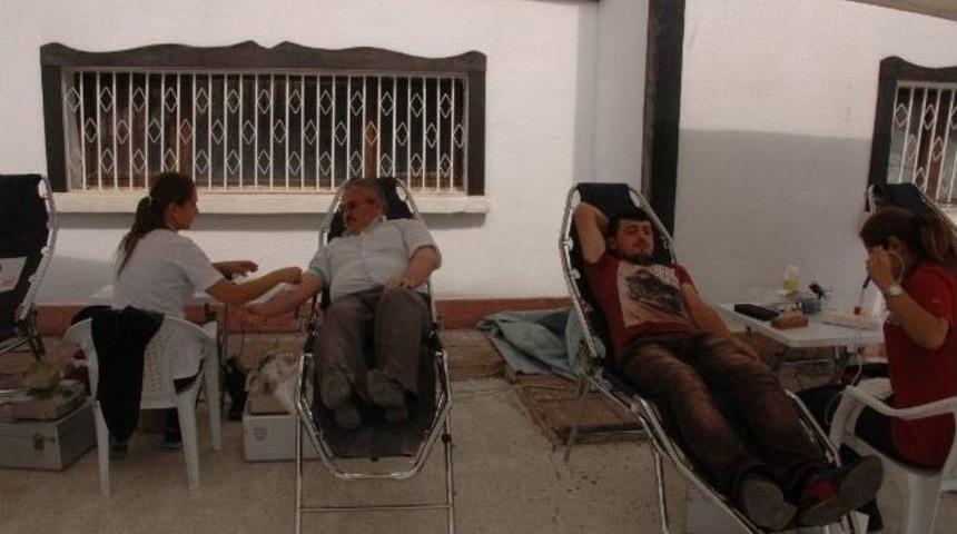 K&uuml;re&rsquo;de Kan Bağışı Kampanyası D&uuml;zenlendi
