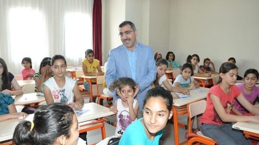 K&uuml;lt&uuml;r Evlerinde Eğitime Destek Kursları Başladı