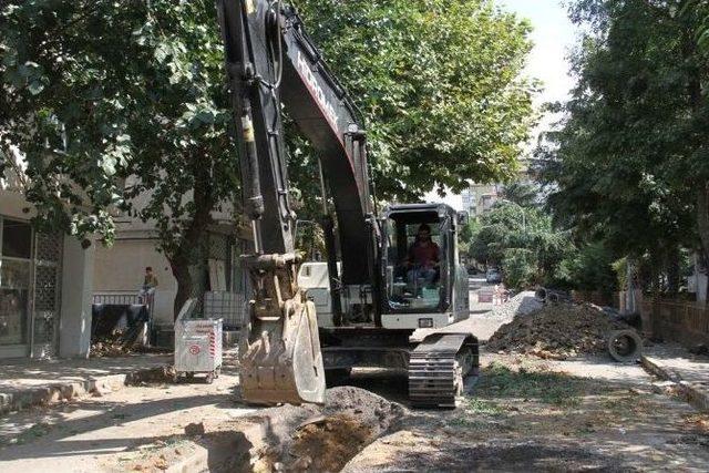 Zeytinlik Caddesi’ne 450 Metrelik Yağmursuyu Kanalı