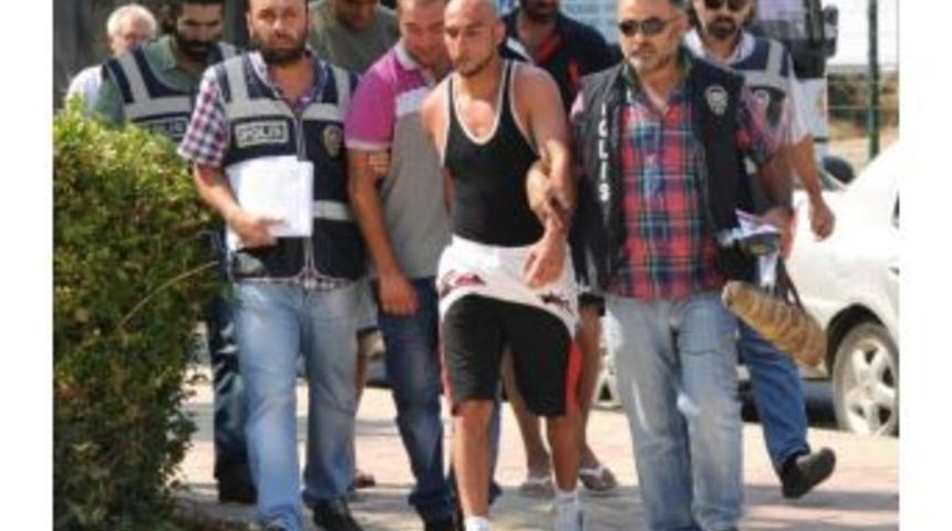 Gasp&ccedil;ılar Tutuklandı