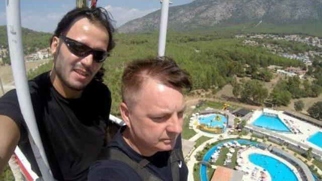 Protez Bacağıyla Bungee Jumping Yaptı