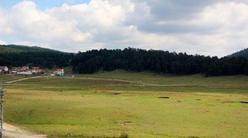 51 Bin Hektarlık Yeşil Alanın Imara A&ccedil;ılmasına Chp'li &Ouml;zcan'dan Sert Tepki