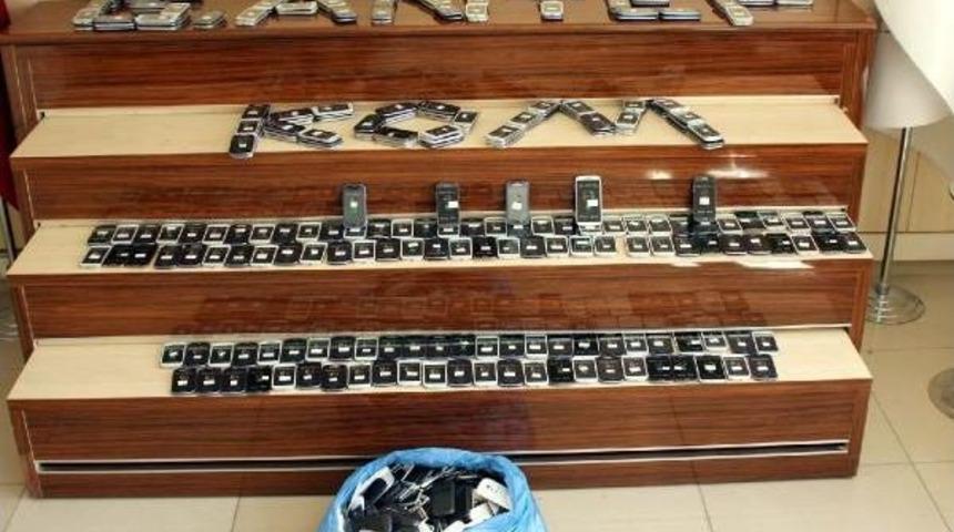 Gaziantep'te Ka&ccedil;ak Sigara Ve Telefona 22 G&ouml;zaltı