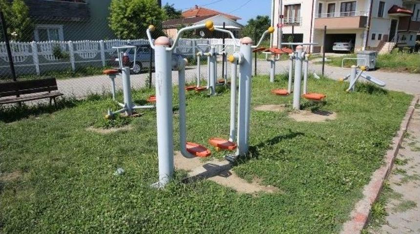 25 Mahalleye A&ccedil;ık Alan Spor Parkı