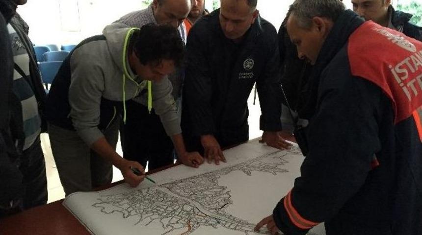 İbb Ekipleri Hopa Sel B&ouml;lgesinde