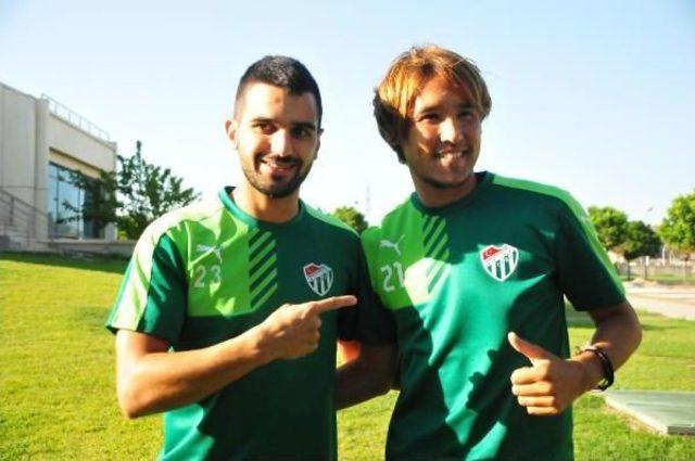 Bursaspor Hosogai Ile Sözleşmeye Imzaladı