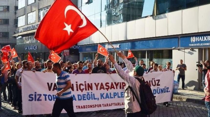 Trabzon&rsquo;da Taraftar Dernekleri Ter&ouml;re Karşı Y&uuml;r&uuml;y&uuml;ş Yaptı