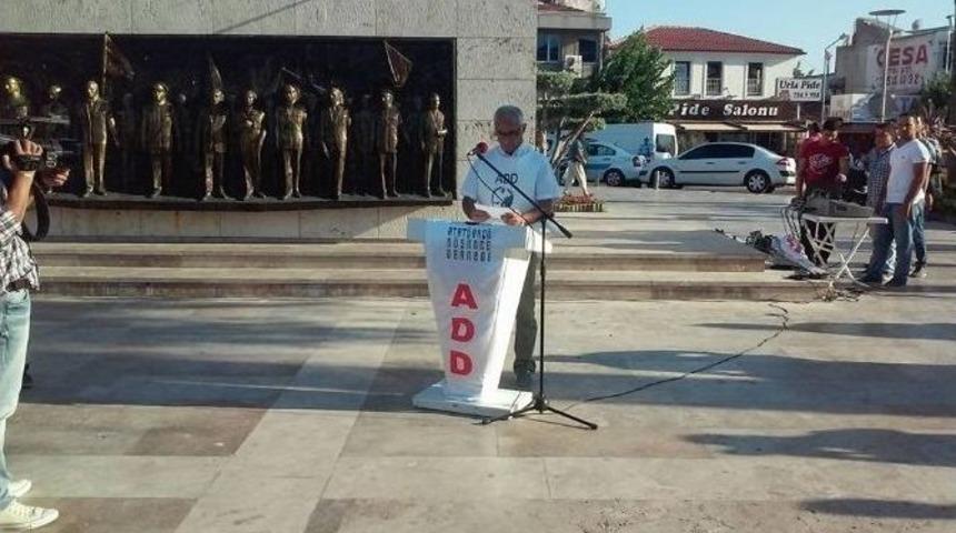 Add Urla Şubesi Ter&ouml;re Lanet Mitingi D&uuml;zenledi