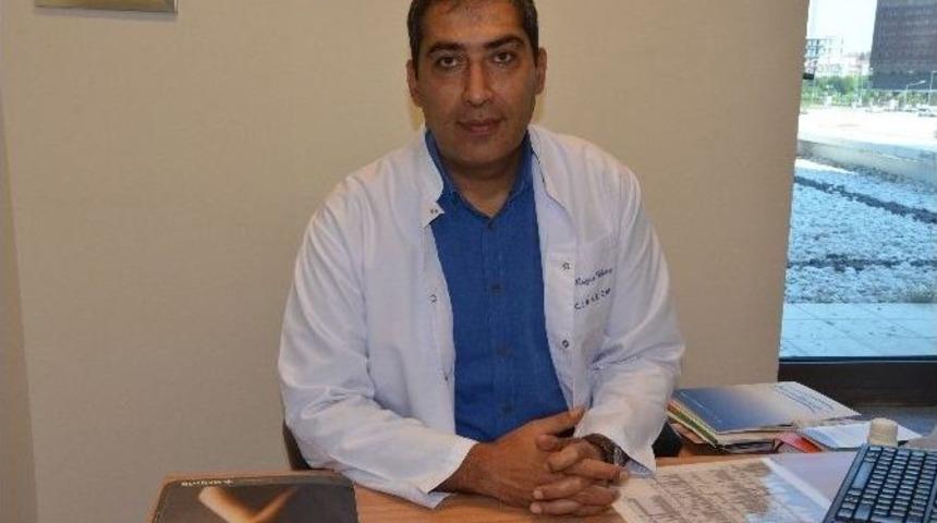 Kapalı Kep&ccedil;e Kulak Estetiği Daha Avantajlı