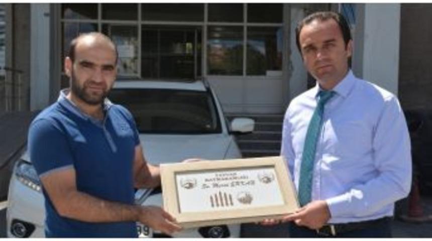 Tatvan Kaymakamı Erkan&rsquo;a Teşekk&uuml;r Ziyareti