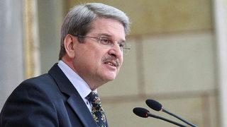 İYİ Partili Aytun Çıray, kurultayda Meral Akşener'in tek aday olduğu açıkladı!