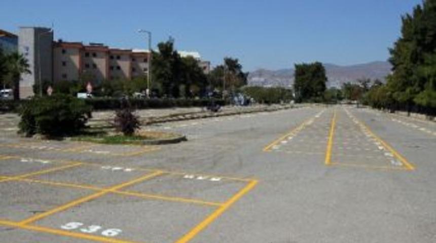 Konak&rsquo;ta Bit Pazarı&rsquo;na Yeni Yer M&uuml;jdesi