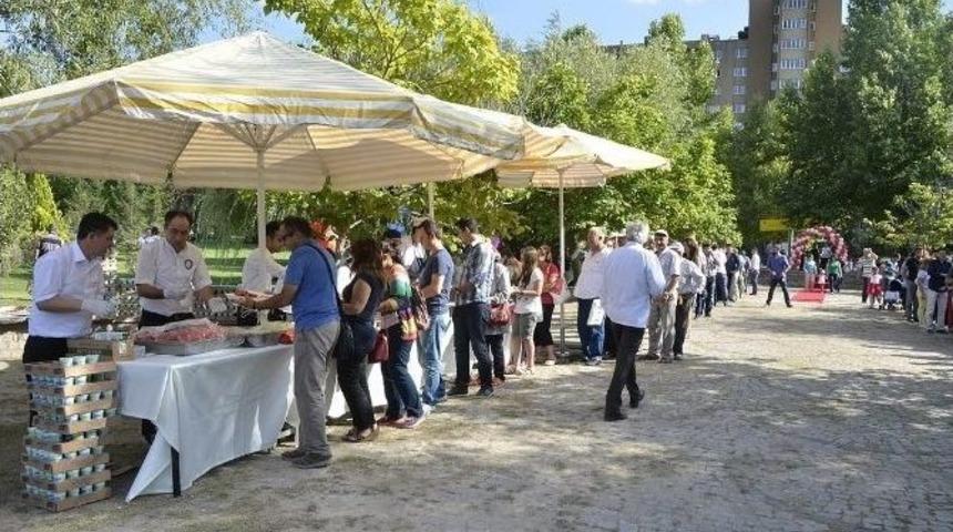 Esog&uuml; Hastanesi&rsquo;nde Pilav G&uuml;n&uuml;