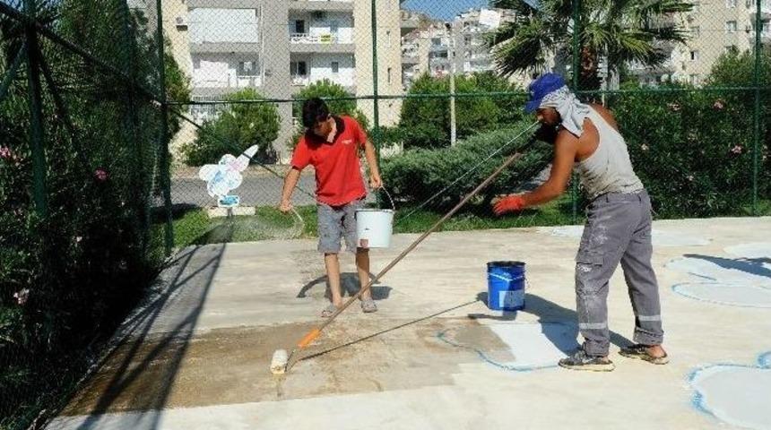Karşıyaka&rsquo;da Basketbol Sahaları Sil Baştan