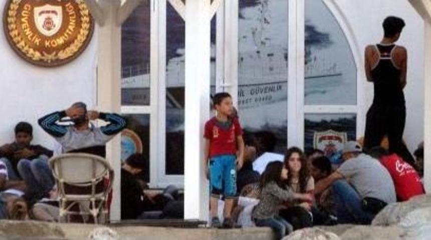 Umuda Yolculuğa 'motor Arızası' Engeli