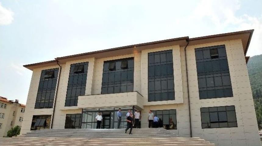 Akşehir İkinci K&uuml;lt&uuml;r Merkezine Kavuşuyor