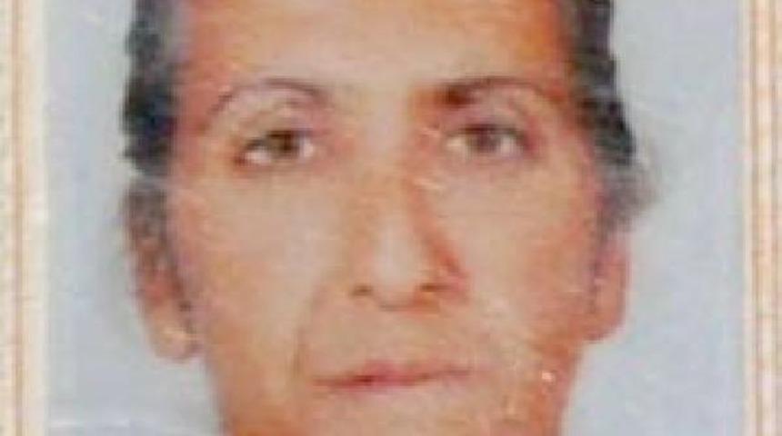 Anne Ve Babaları G&ouml;zlerinin &Ouml;n&uuml;nde Kazada &Ouml;ld&uuml;