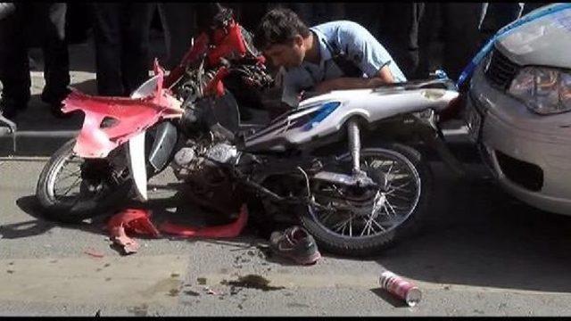 İki Gencin Motosiklet Gezisi K&ouml;t&uuml; Bitti: 1 &Ouml;l&uuml; 1 Yaralı 1