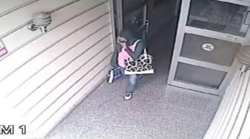 Polis, Hırsızlık Zanlılarını &Ccedil;antalarından Tespit Etti