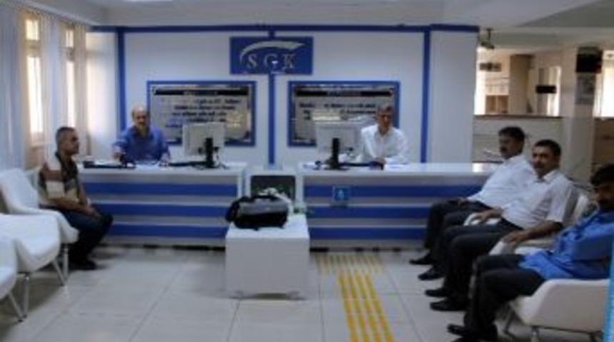 Adıyaman Sgk İl M&uuml;d&uuml;rl&uuml;ğ&uuml;&rsquo;nden Beyaz Masa Hizmeti